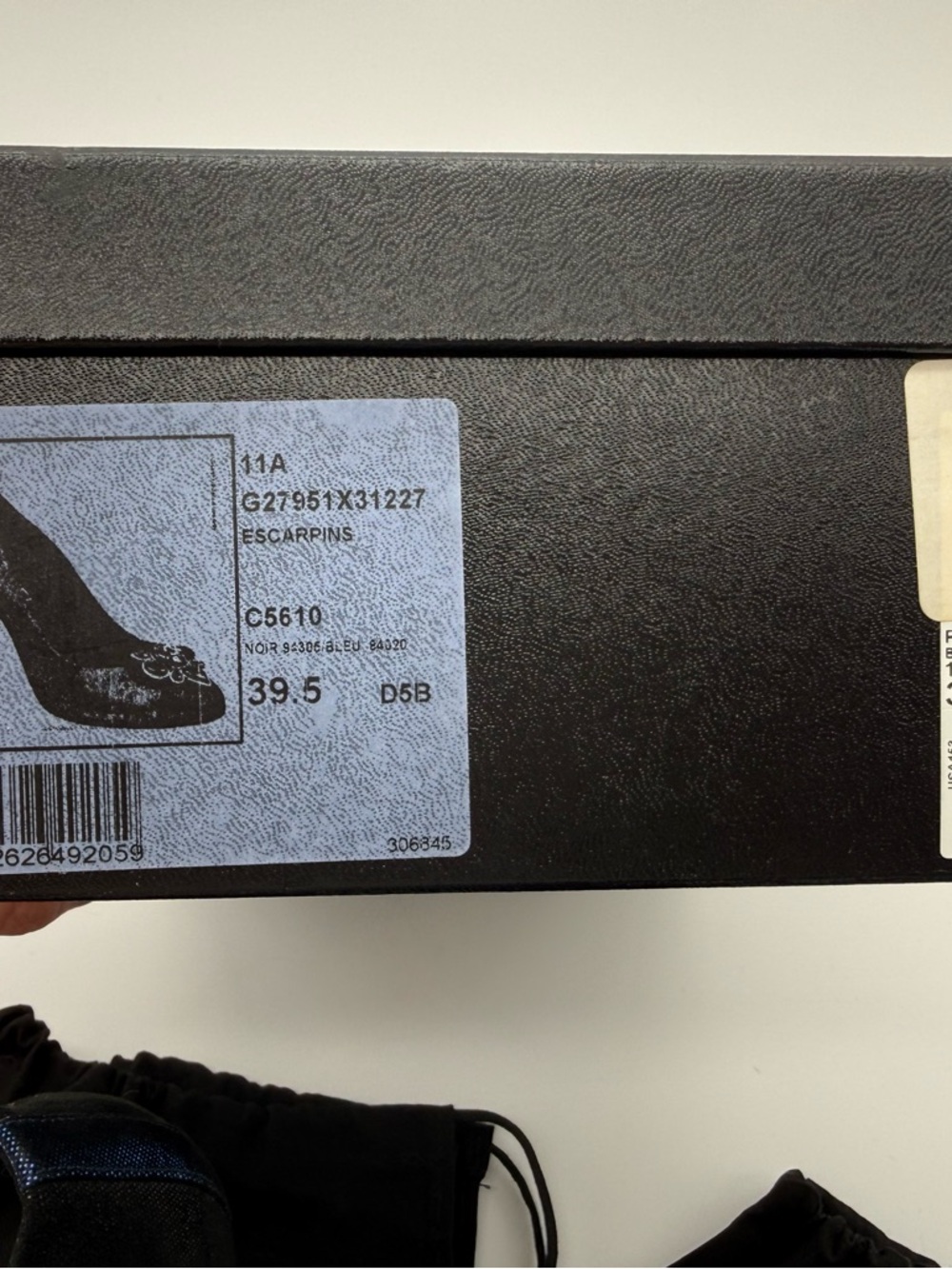 Chanel 11A Black Iridescent Cap Toe CC Pump Heels Size 39.5 w/ Box - Picture 14 of 14